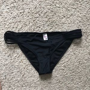 Black bikini bottoms